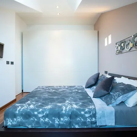 Onyx - Luxury Sunny Apartment Pula